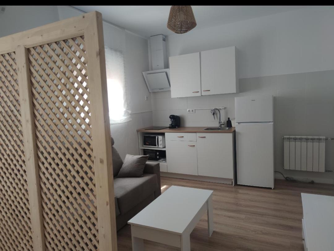 Los Patos Apartamento Villafranca de los Caballeros Exterior foto